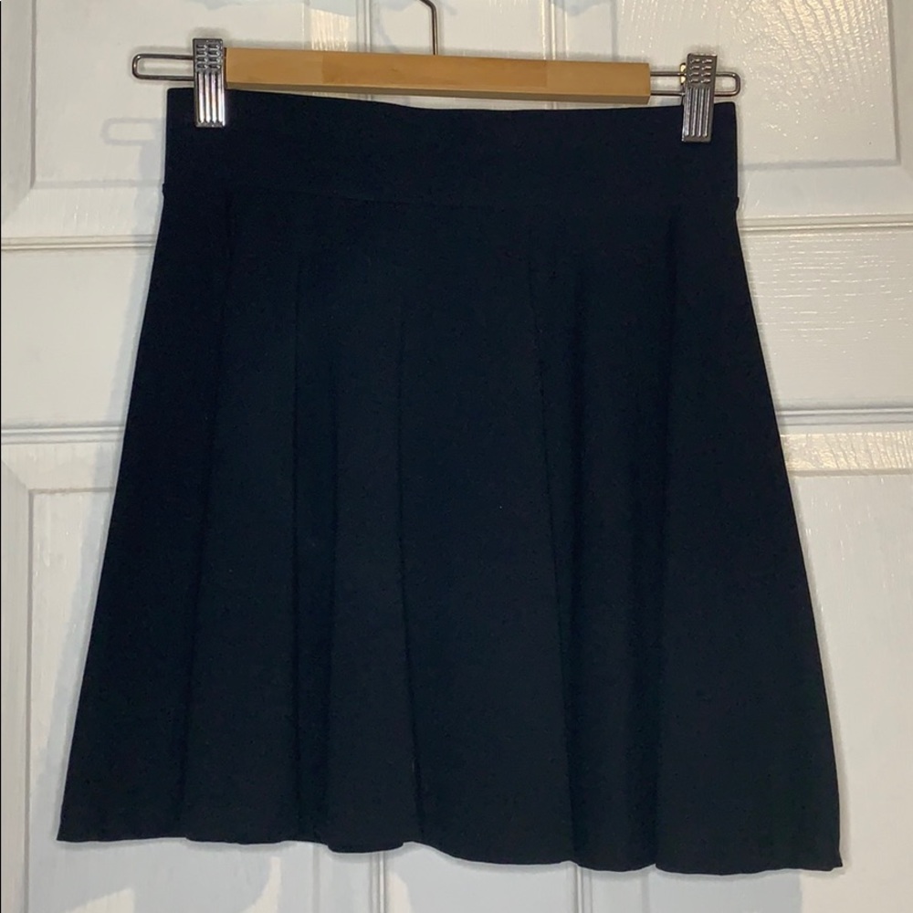 Black Basic Skirt